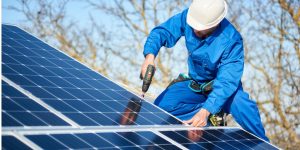 Installation Maintenance Panneaux Solaires Photovoltaïques à Vialer